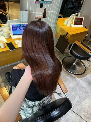 ロング カラー ラフィスヘアードープ所属・👑髪質改善Wカラー /グレージュ/アユカのヘアスタイル