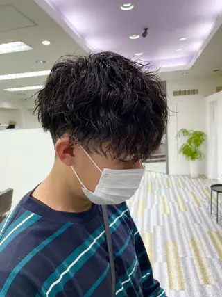 ショート パーマ メンズ 【メンズ特化】岩瀬 武【メンズパーマ】のヘアスタイル