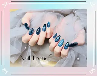 ミディアム トレンド ネイル スタジオのネイルデザイン