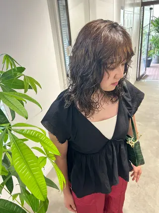 パーマ 艶カラー/レイヤー /メンズ/マツエクのヘアスタイル