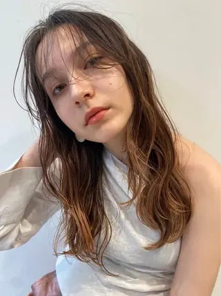 ロング カラー 透明感カラーと映画 美容師/yujiのヘアスタイル