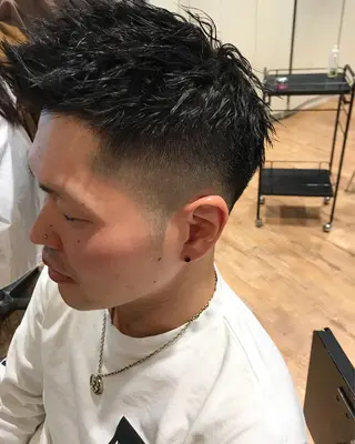 ショート パーマ メンズ メンズ特化 TAKUYAのヘアスタイル