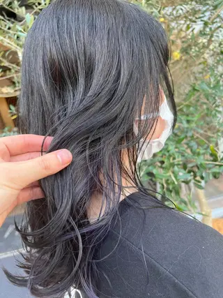 セミロング ブリーチカラー🫧 いぐち しょうた🫧のヘアスタイル