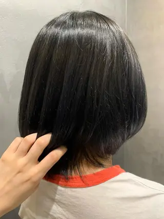 カラー inity　杉本 美羽のヘアスタイル