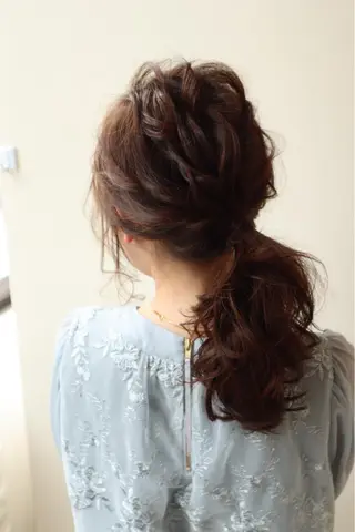 セミロング カラー 農添 杏のヘアスタイル