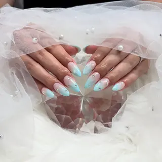 ネイル ANELA ANNAのネイルデザイン