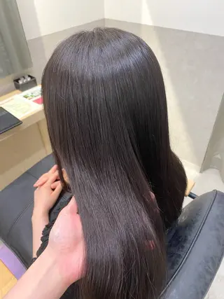ロング 艶髪韓国ヘア 💘小笠原涼華のヘアスタイル