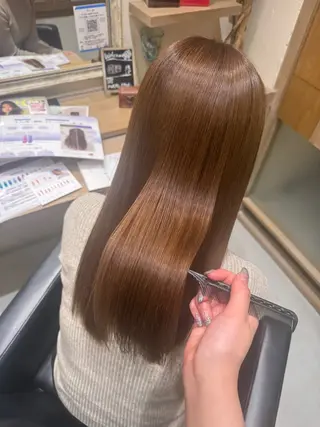 ロング 𝐦𝐚𝐨🐈‍⬛ 🌙髪質改善/艶髪のヘアスタイル