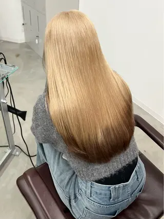 セミロング いざわりお /梅田/ブリーチのヘアスタイル