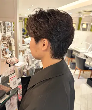 パーマ メンズ 増渕 駿介のヘアスタイル