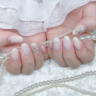 ネイル Kanako 💫のネイルデザイン