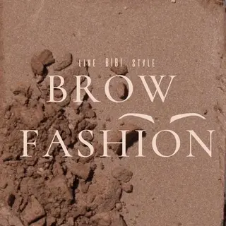 アイブロウ re; みおのヘアスタイル