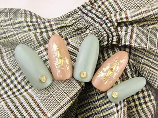ネイル 松井 亜由美のネイルデザイン