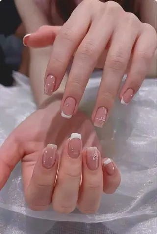 ネイル Lily nails studio所属・ネイルサロン Lilyのネイルデザイン