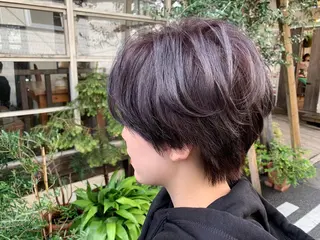 ショート カラー LEB所属・下河 宗太のヘアスタイル