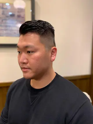 メンズ プレミアムバーバー 草野のヘアスタイル