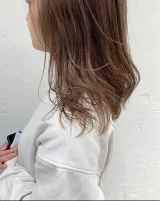 ミディアム カラー 韓国ヘア🇰🇷/ レイヤーカット✂︎のヘアスタイル