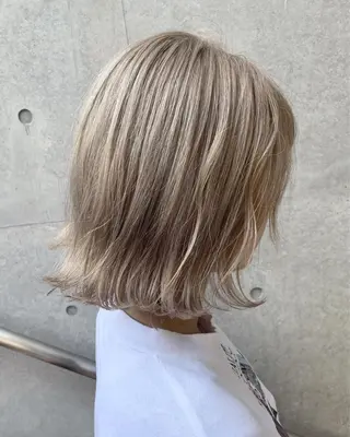 ミディアム カラー box mico. mutsumiのヘアスタイル