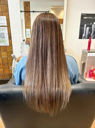 ロング カラー 秋山知穂🌸縮毛矯正 ショートお任せ🌸のヘアスタイル