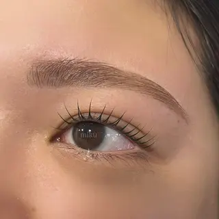 マツエク・マツパ Belinda 佐藤の眉毛・アイブロウイメージ