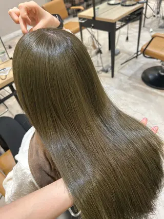 ロング La Bonheur hair Olivier 北千住店所属・小川 ルミナのヘアスタイル