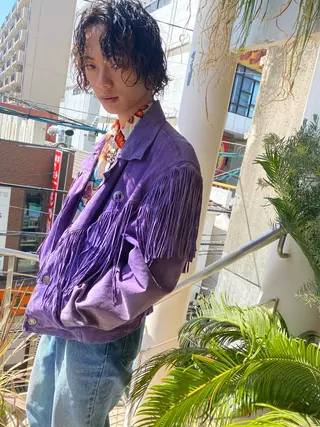 ミディアム メンズ qiie/ワンカラー インナーカラーのヘアスタイル