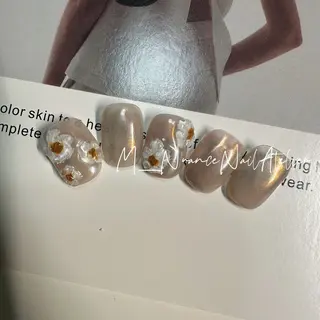 ネイル GO TODAY横浜Solace店所属・M___nail atelierのネイルデザイン