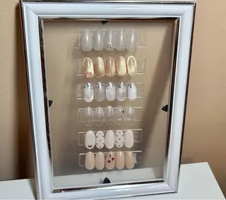 ネイル akane 🍃のネイルデザイン