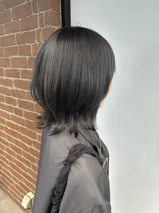 ミディアム 東 希良里のヘアスタイル