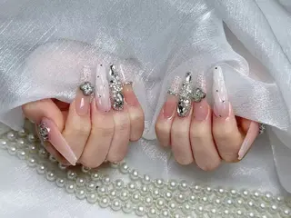 ネイル ENsalon AKIRAのネイルデザイン