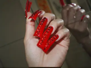 ネイル ONIKA Nail 青山通り店所属・ONIKA Nail 表参道A4徒歩2分のネイルデザイン