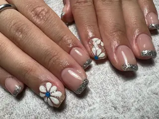 ネイル ___ yuriのネイルデザイン