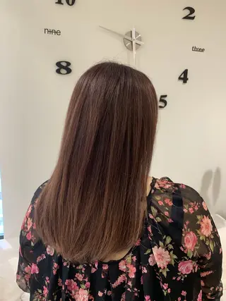 セミロング カラー 松吉 純平のヘアスタイル