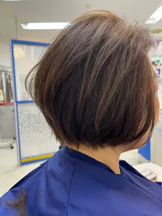 ショート 86futureshair所属・岡田 麻矢のヘアスタイル