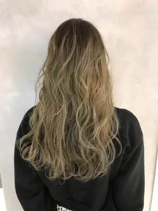 ロング EIGHT 船橋のヘアスタイル