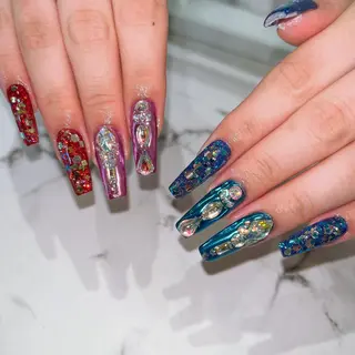 ネイル NEO Beauty Salon所属・𝐍𝐄𝐎 𝐉𝐔𝐑𝐈のネイルデザイン