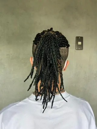 メンズ 西村 真実子のヘアスタイル