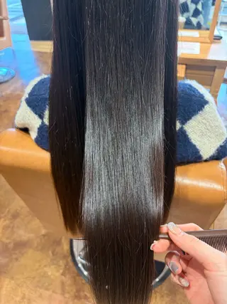 ロング 坂田 玲那のヘアスタイル