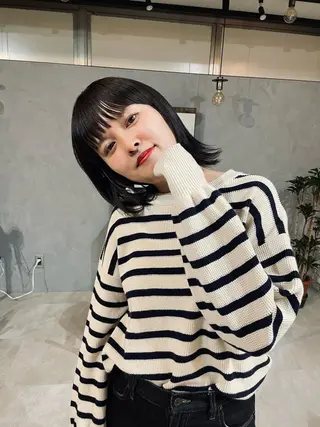 ミディアム カラー Basis 田口豪司のヘアスタイル