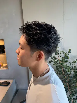 パーマ メンズ 加納 孝也のヘアスタイル