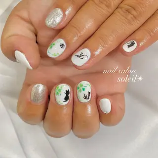 ネイル 粟津 美紀のネイルデザイン