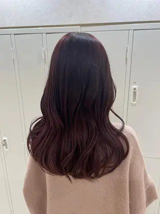 セミロング mina .のヘアスタイル