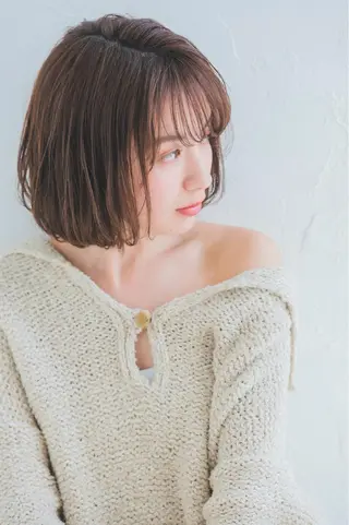 ミディアム カラー パーマ ヘアアレンジ ネイル "オトナ髪”/ LAKA TOCCAのヘアスタイル