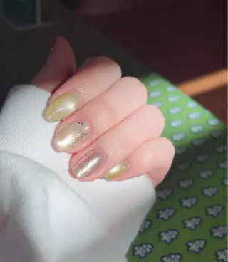 ネイル 自宅ヒーリングサロン 【あまねく照らす】のネイルデザイン