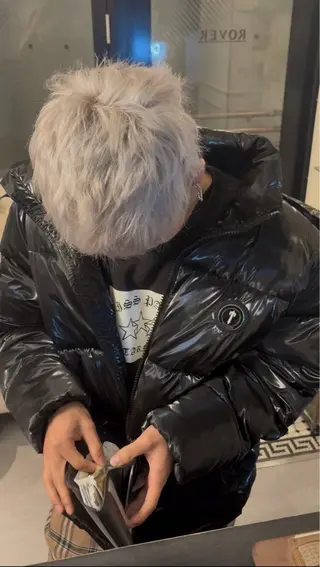 ショート カラー ROVER所属・Konomura Neneのヘアスタイル