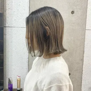 ショート カラー ネイル マツエク・マツパ 中山 天地のヘアスタイル