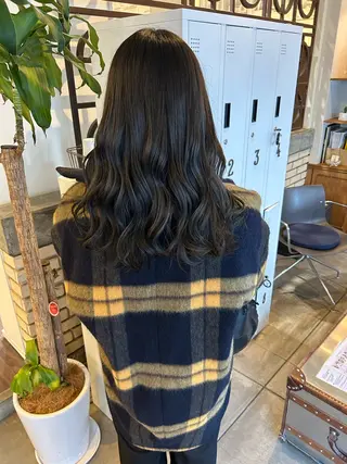カラー AGREE Momokaのヘアスタイル