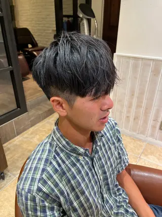 メンズ 🦕望月渉🦕 パーマ🌪️ブリーチのヘアスタイル