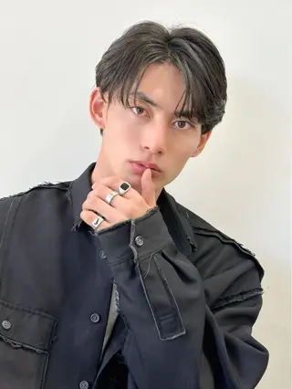ショート ACES所属・かわかみ ひかるのヘアスタイル