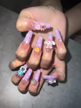 ネイル ONIKA Nail 青山通り店所属・ONIKA Nail 表参道A4徒歩2分のネイルデザイン